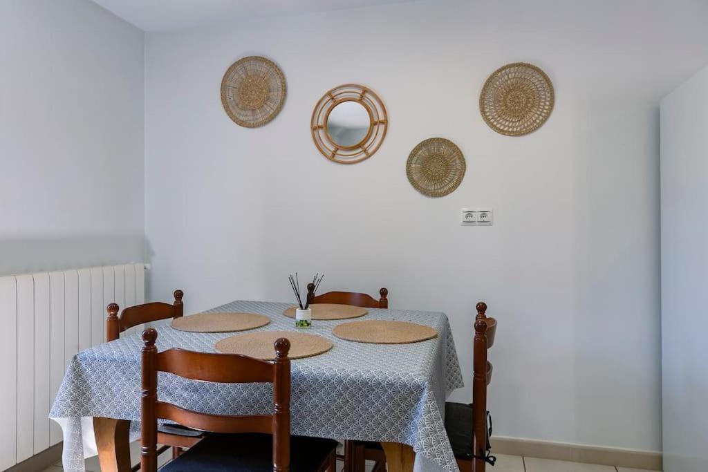 Casa Feli - Apartamento Con Jardin Privado En Los Pirineos Кастьельо-де-Хака Экстерьер фото